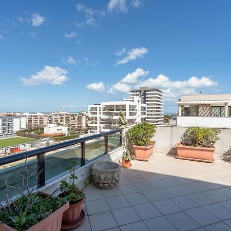 טרני Grazia Attic Apartment With Terrace מראה חיצוני תמונה