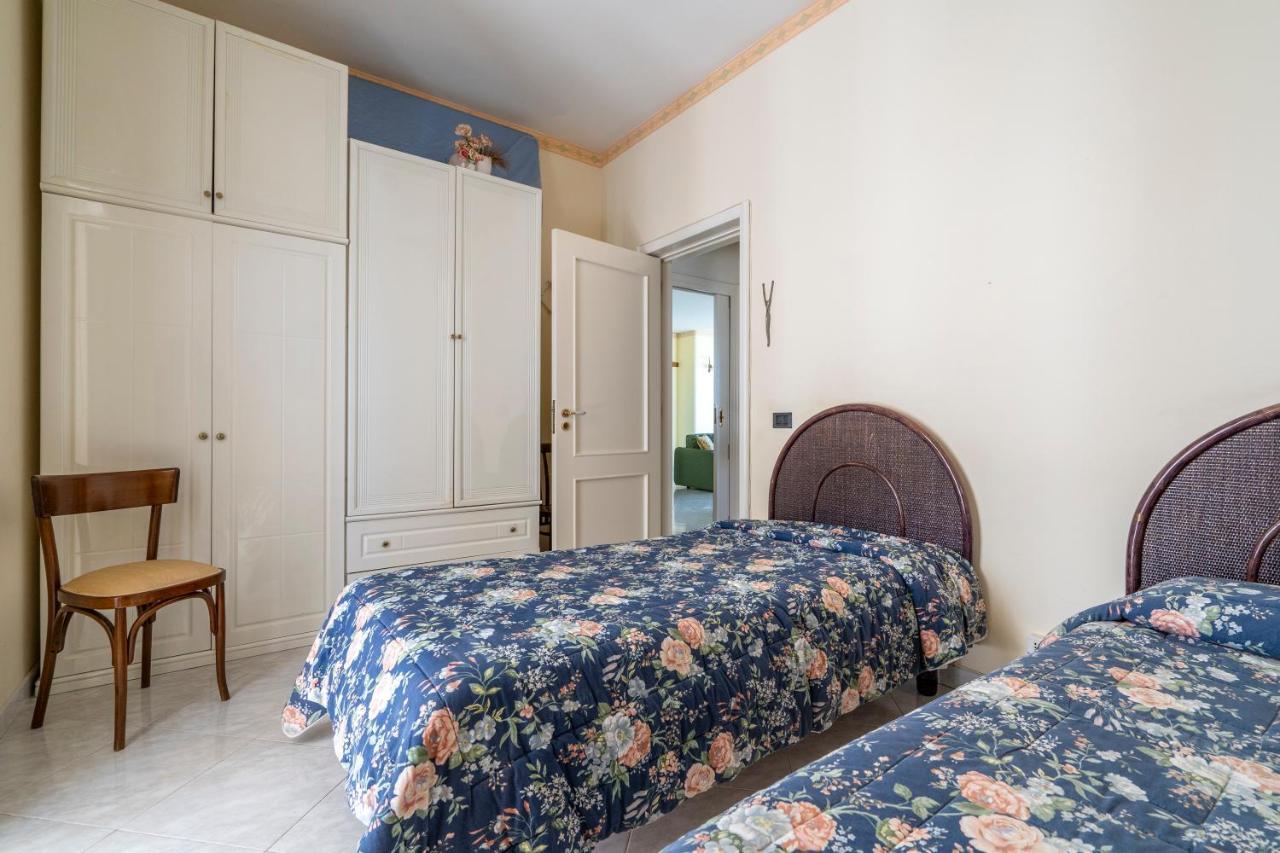 טרני Grazia Attic Apartment With Terrace מראה חיצוני תמונה