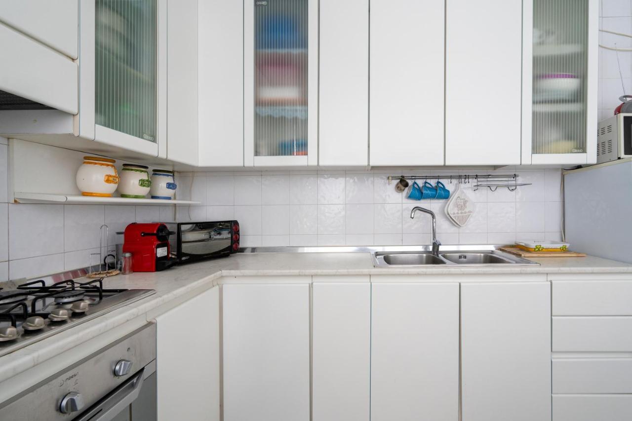 טרני Grazia Attic Apartment With Terrace מראה חיצוני תמונה