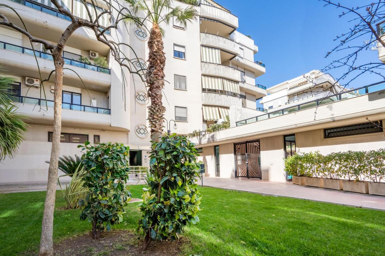 טרני Grazia Attic Apartment With Terrace מראה חיצוני תמונה
